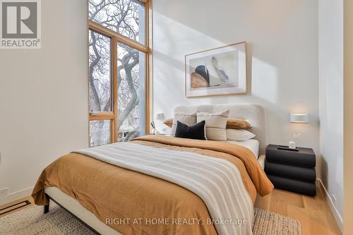 Penthouse 2 - 225 Brunswick Avenue, Toronto, ON 