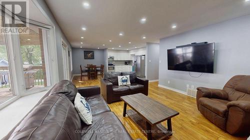 3919 Treeline Drive, Severn, ON 