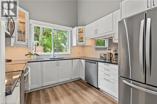 332 Grand River Avenue, Brantford, ON 