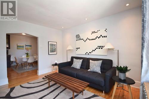 UPPER - 118 LOWER CHARLOTTE STREET , Ottawa, Ontario K1N 8K3 2