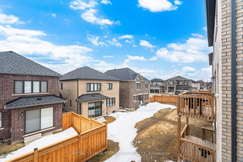 78 Bearberry Road, Springwater, ON 