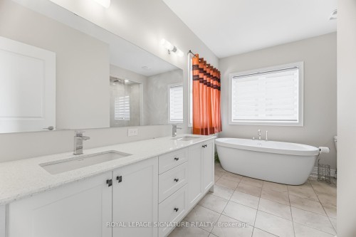 78 Bearberry Road, Springwater, ON 