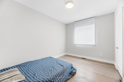 78 Bearberry Road, Springwater, ON 