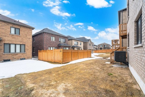 78 Bearberry Road, Springwater, ON 