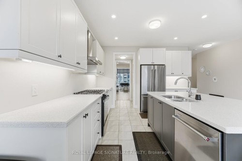78 Bearberry Road, Springwater, ON 