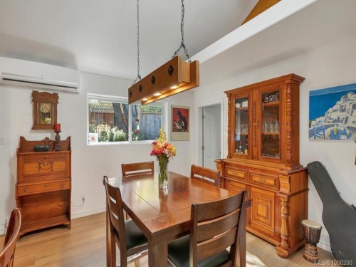 1371 Hooley Rd, Quadra Island, BC 