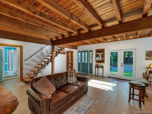 1371 Hooley Rd, Quadra Island, BC 