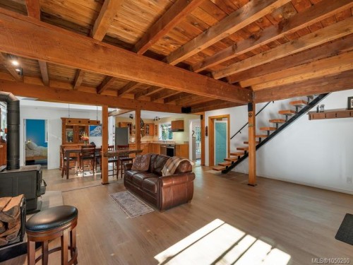 1371 Hooley Rd, Quadra Island, BC 