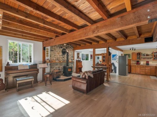 1371 Hooley Rd, Quadra Island, BC 