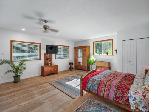 1371 Hooley Rd, Quadra Island, BC 