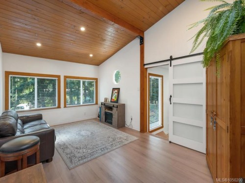1371 Hooley Rd, Quadra Island, BC 