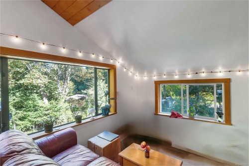 1371 Hooley Rd, Quadra Island, BC 