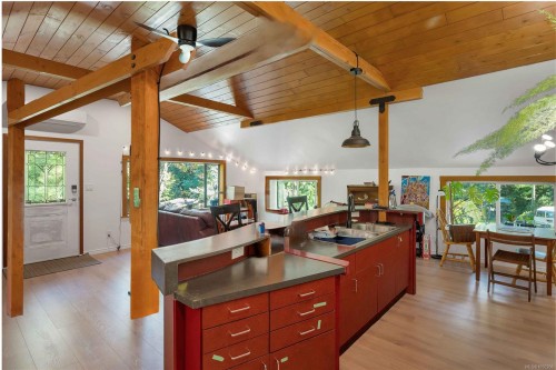 1371 Hooley Rd, Quadra Island, BC 
