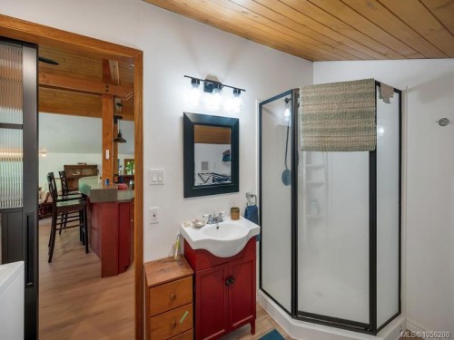 1371 Hooley Rd, Quadra Island, BC 