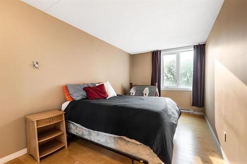 102-916 Cloutier Dr, Winnipeg, MB 