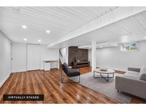 3549 Egremont Road, Plympton-Wyoming, ON 