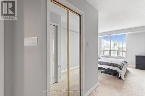 807 - 4 Willow Street, Waterloo, ON 