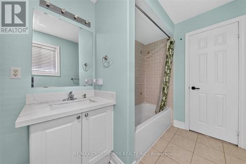 1584 Quail Run Drive, Oshawa, ON 