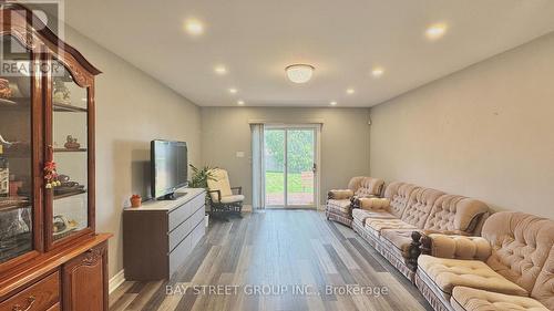 8223 Marcon Street, Niagara Falls, ON 