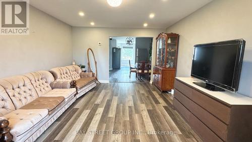 8223 Marcon Street, Niagara Falls, ON 