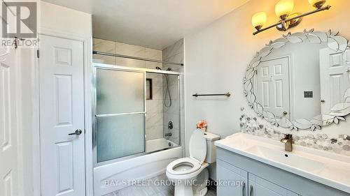 8223 Marcon Street, Niagara Falls, ON 