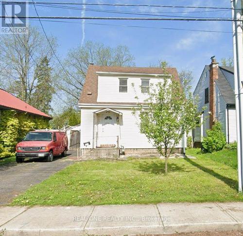 246 BOWMAN STREET , Hamilton, Ontario L8S 2T4