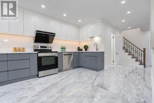 51 New Forest Square, Toronto, ON 