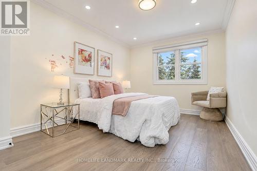51 New Forest Square, Toronto, ON 