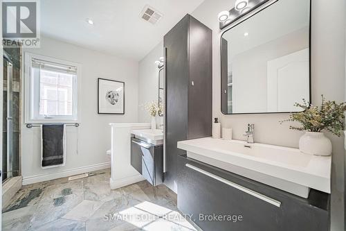82 Ballymore Drive, Aurora, ON 