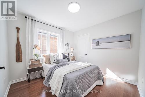 82 Ballymore Drive, Aurora, ON 