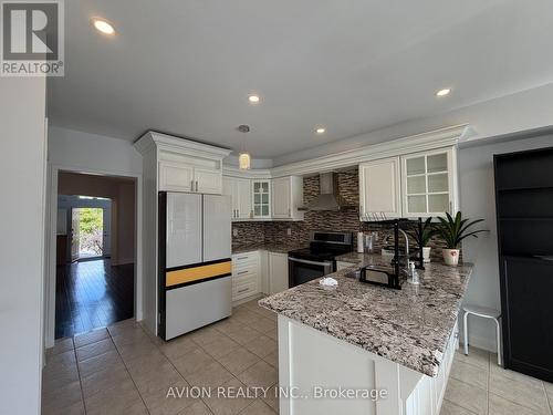 29 FALLING RIVER DRIVE , Richmond Hill, Ontario L4S 2R1 5