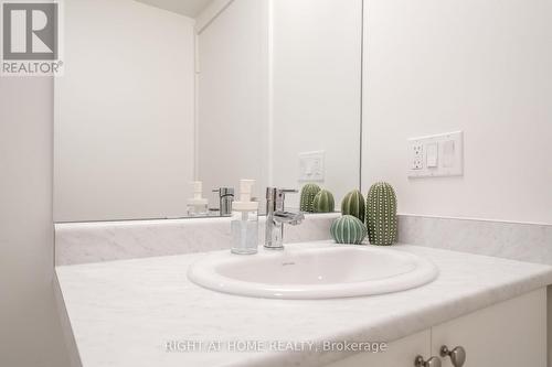 807 - 10 Wilby Crescent, Toronto, ON 