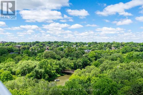 807 - 10 Wilby Crescent, Toronto, ON 