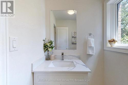 350 Sunset Beach Road, Richmond Hill, ON 