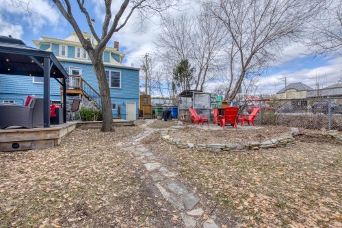 Cour - 110 Rue Notre-Dame, Oka, QC 