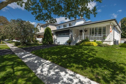7 Paulander Avenue, Toronto, ON 
