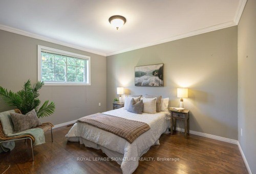7 Paulander Avenue, Toronto, ON 