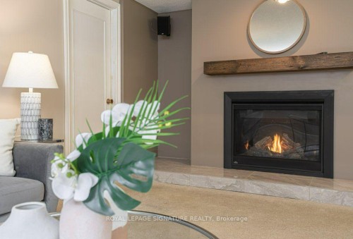 7 Paulander Avenue, Toronto, ON 