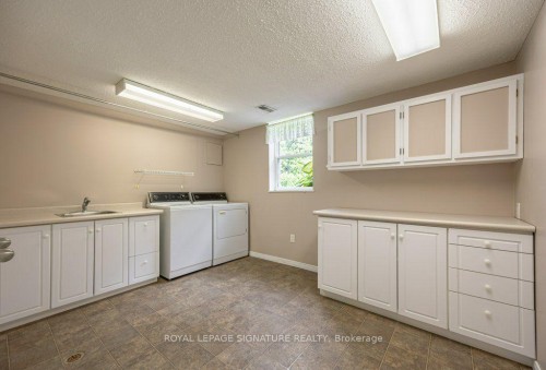 7 Paulander Avenue, Toronto, ON 
