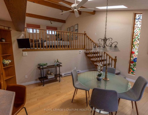 7 Paulander Avenue, Toronto, ON 