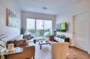 Salon - 305-191 Av. Brock S., Montréal-Ouest, QC 