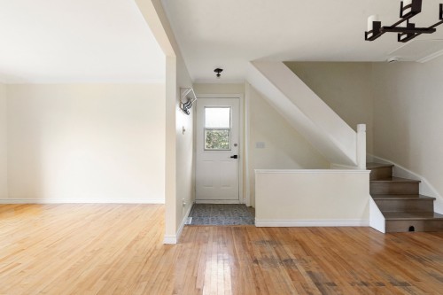 Hall d'entrée/Vestibule - 4328 Av. Des Fauvettes, Québec (Charlesbourg), QC 
