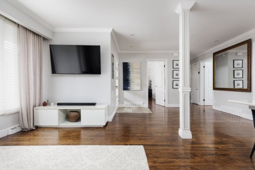 Hall d'entrée/Vestibule - 602 Av. Luck, Côte-Saint-Luc, QC 