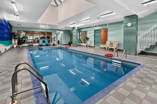 Piscine - 1205-1625 Av. Lincoln, Montréal (Ville-Marie), QC 