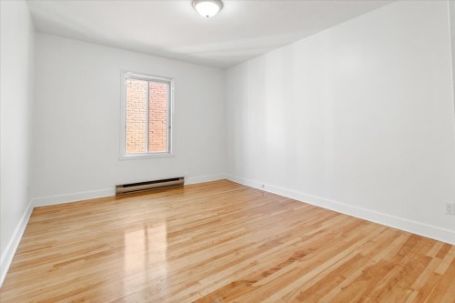 Master Bedroom - 661  - 663 Av. Alepin, Montréal (Lasalle), QC 