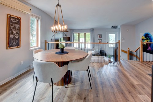 Salle à manger - 12 Rue Dumont, Blainville, QC 