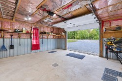 Garage - 