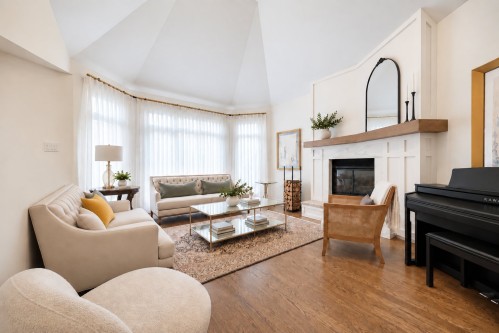 3680Z Rue de Lisbonne , Brossard, QC J4Y 3G2 2