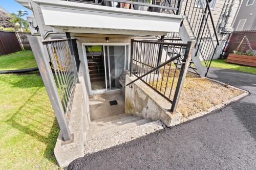 Escalier - 818A  - 818C Boul. Le Bourg-Neuf, Repentigny (Le Gardeur), QC 