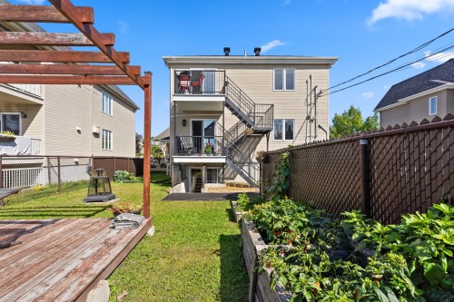 Extérieur - 818A  - 818C Boul. Le Bourg-Neuf, Repentigny (Le Gardeur), QC 